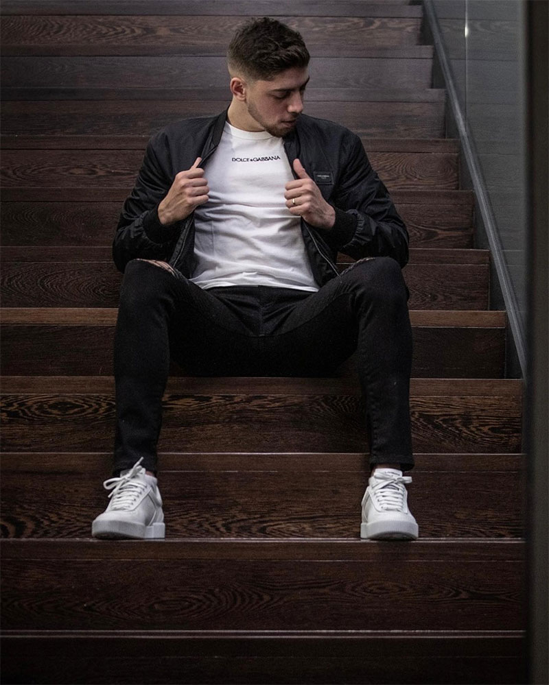 Federico Valverde Photo No10.
