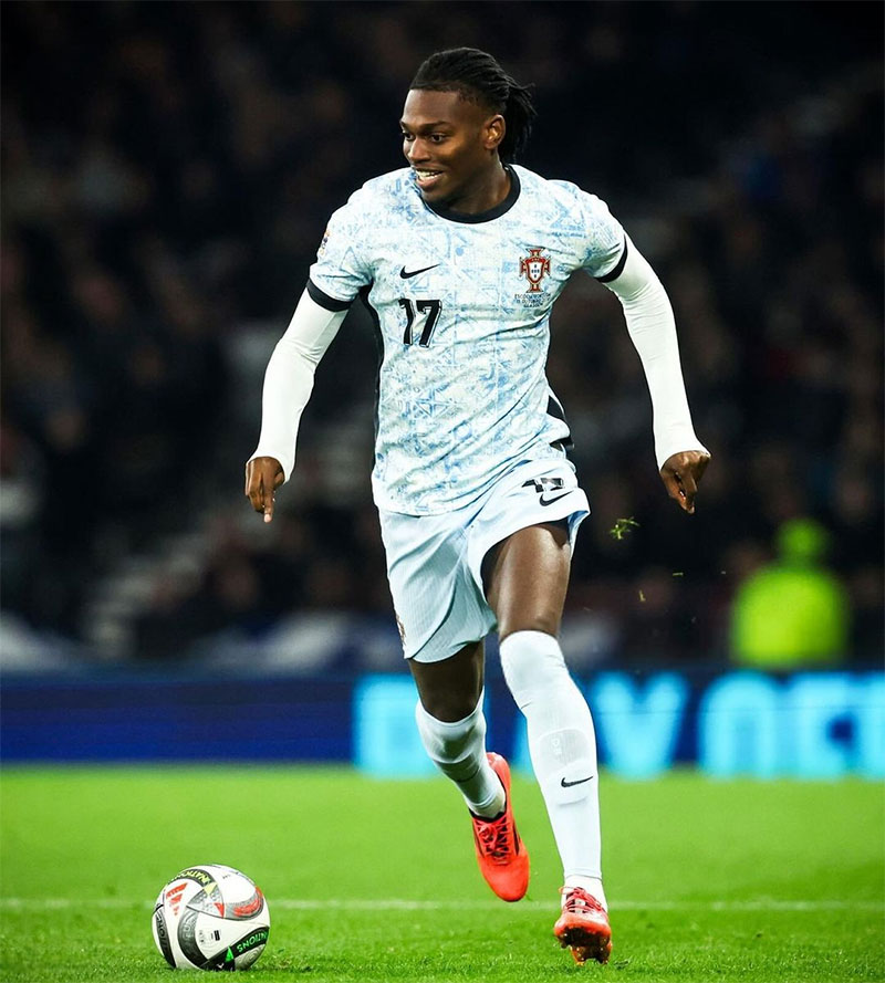 Rafael Leão Photo No2.