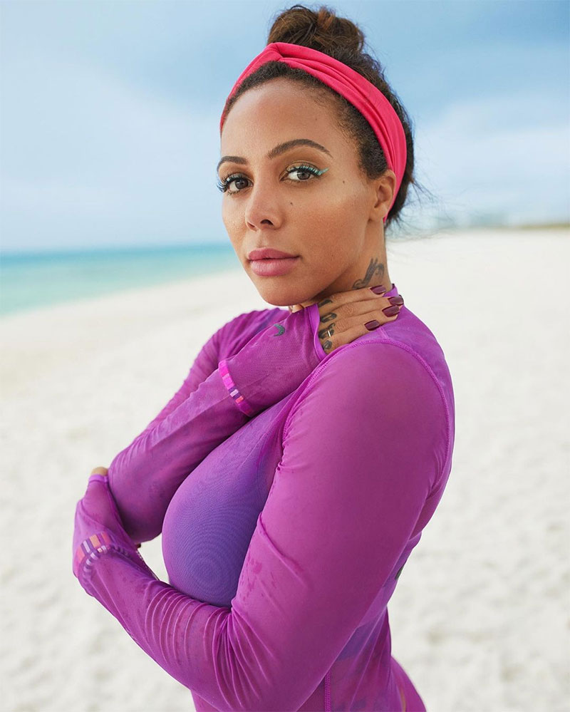 Sydney Leroux Photo No6.