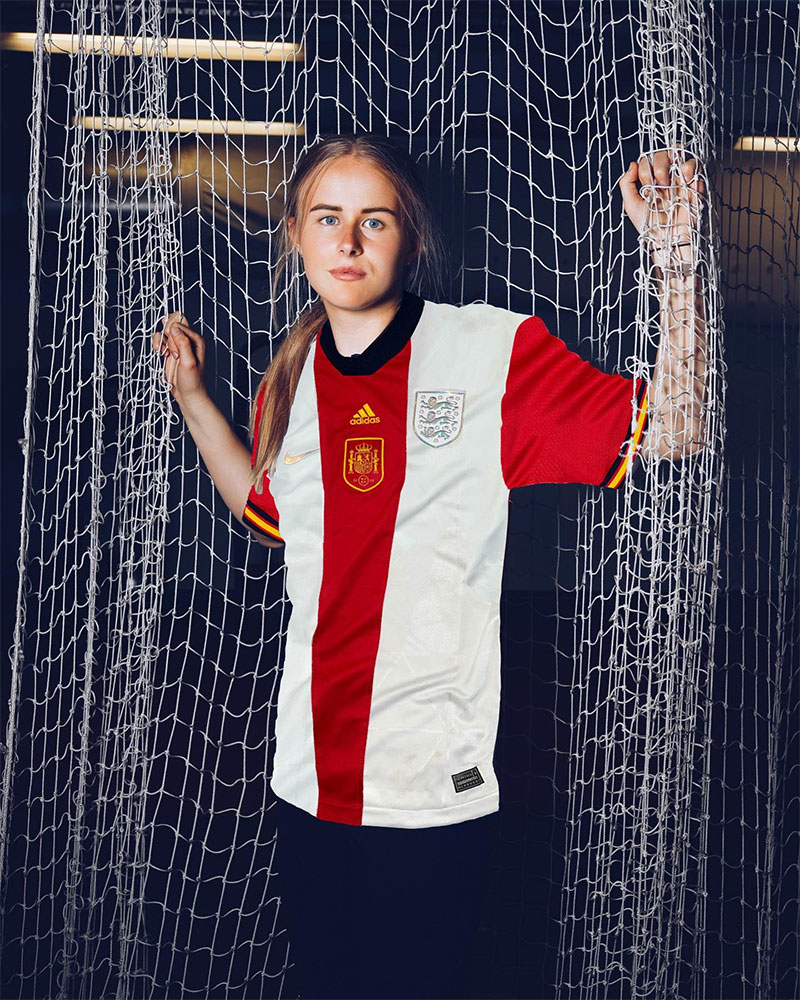 Hannah Hampton Photo No10.