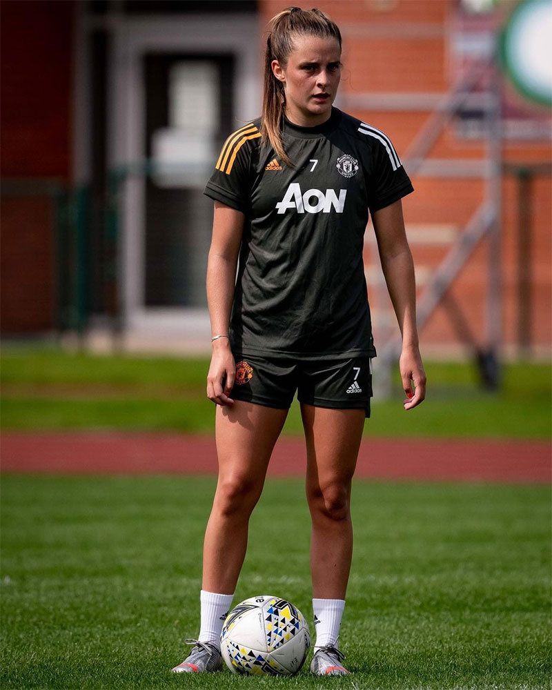 Ella Toone Photo No8.