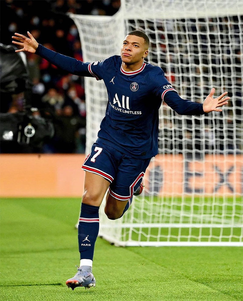 Kylian Mbappé Photo No9.