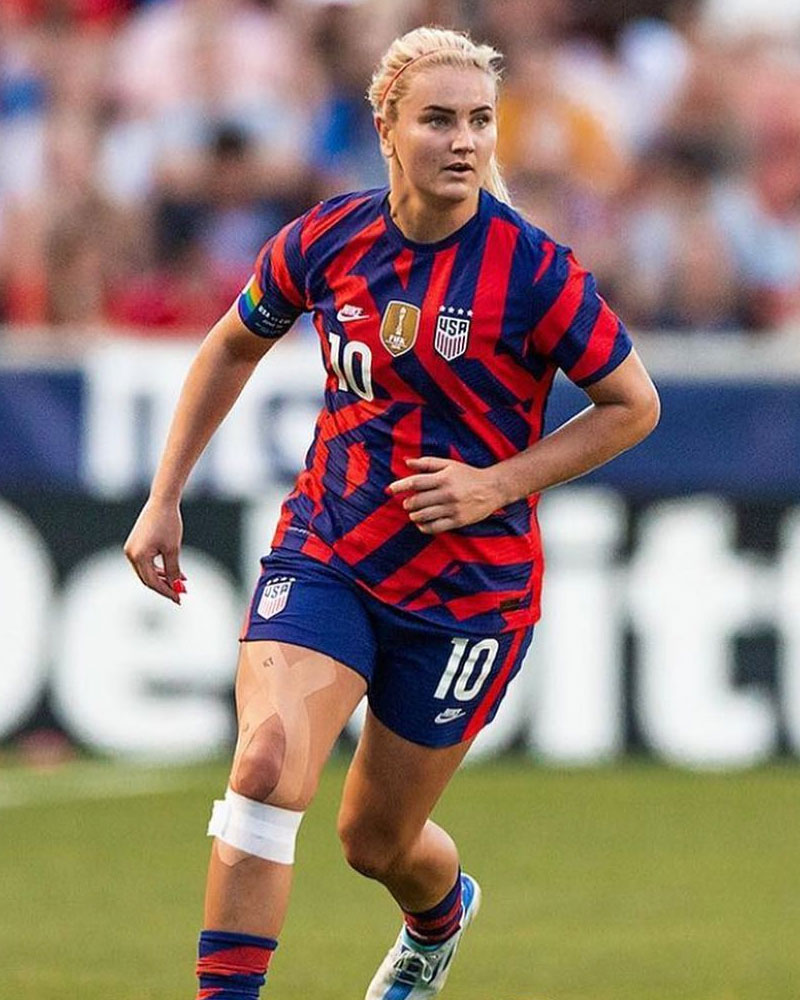 Lindsey Horan Photo No10.