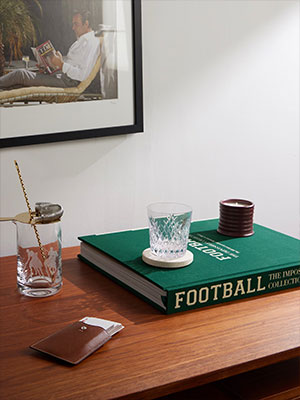 Football Discovery Book